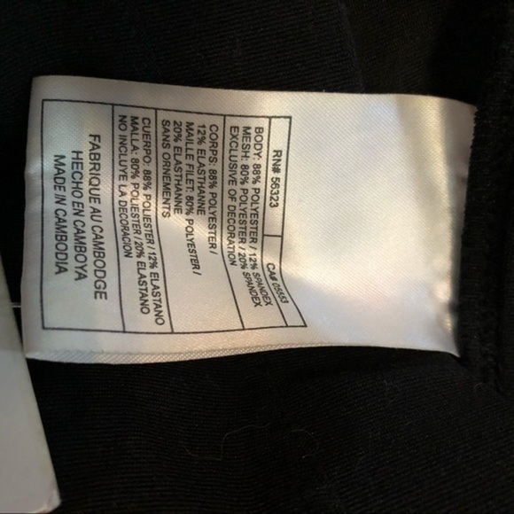 NWT Nike Capri Dri-fit size medium reflective - Picture 5 of 8